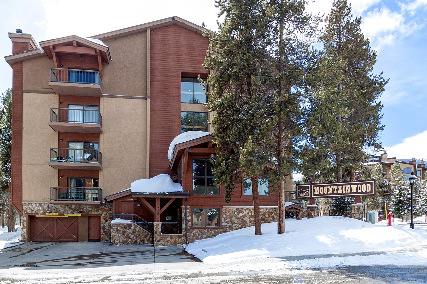 Mountainwood | Great Western Lodging